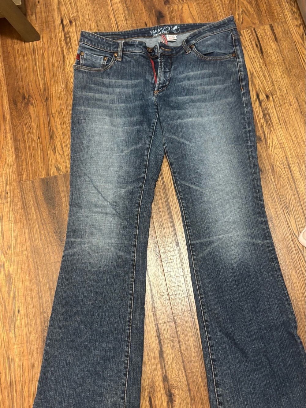 Vintage Y2K low rise bootleg jeans